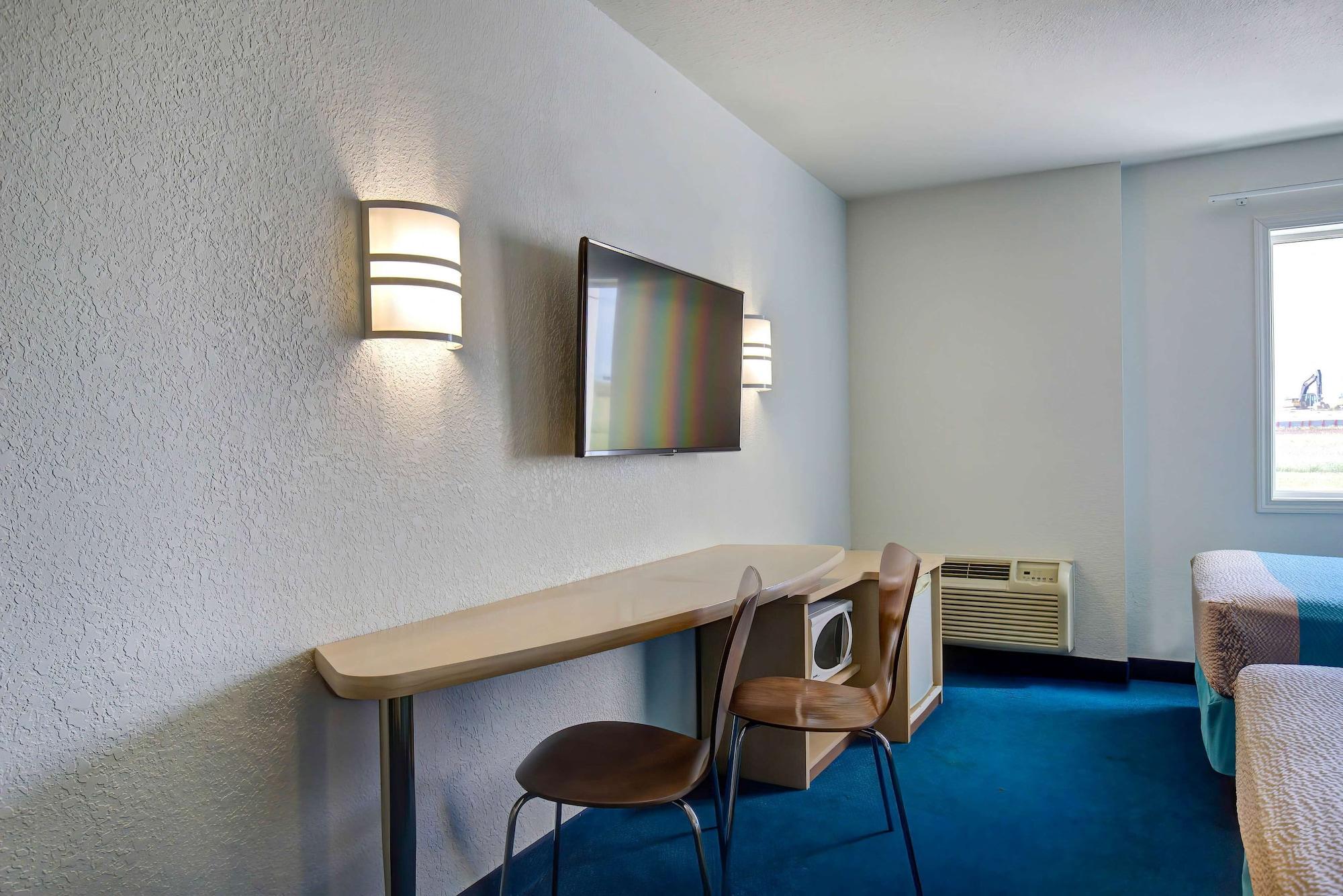 6-grande Prairie, Ab Hotel Grande Prairie