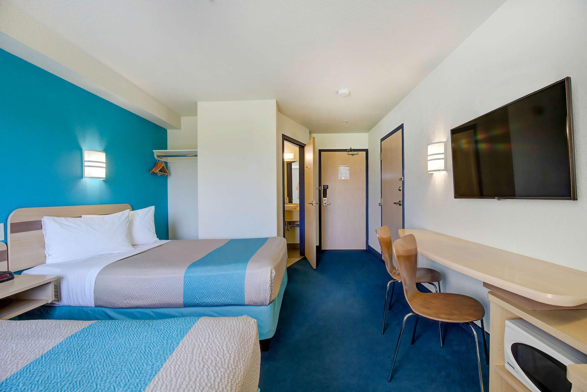 Hotel 6-grande Prairie, Ab 2*